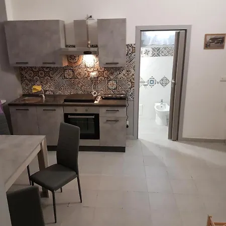 Bed & Breakfast Confine *