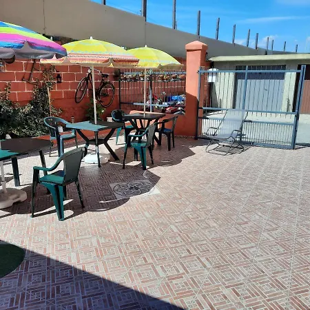 Bed & Breakfast Confine Como