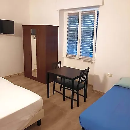 Bed & Breakfast Confine *