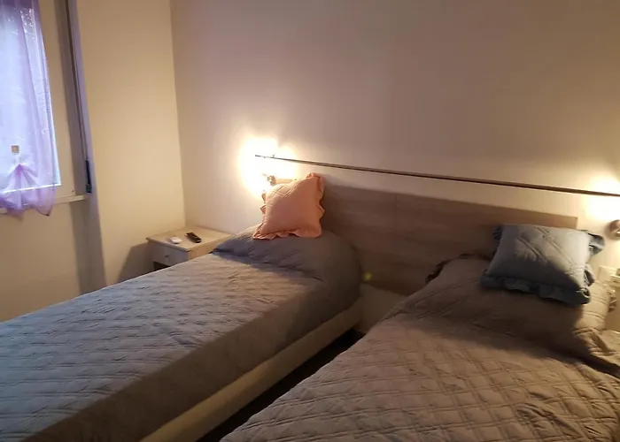 Bed & Breakfast Confine *