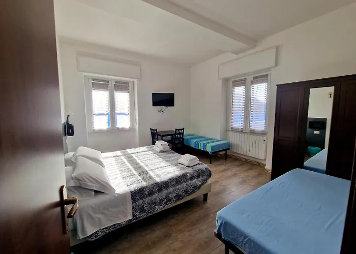 Bed & Breakfast Confine *